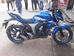 Suzuki Gixxer SF